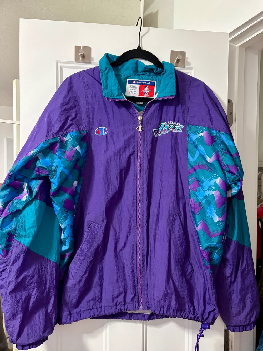 RARE Vintage Champion Purple & Teal Utah Jazz Players Windbreaker